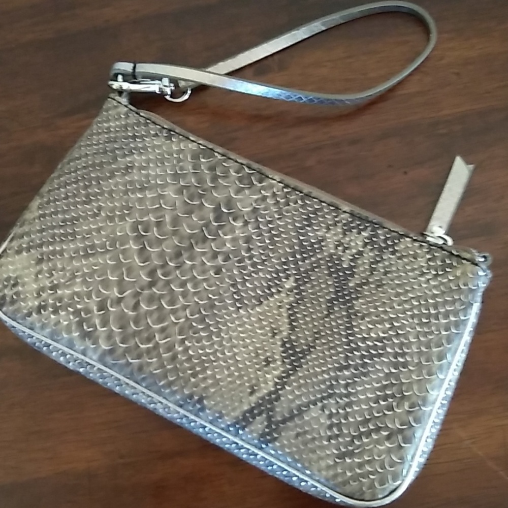 FABULOUS 💜 Loft 💜Shimmer Snakeskin Clutch Wristlet EUC